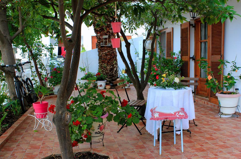 Vaya Zorba Studios Skiathos Town Bilik gambar