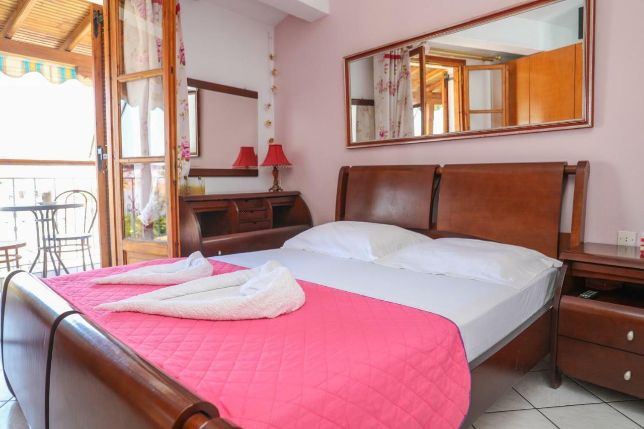 Vaya Zorba Studios Skiathos Town Luaran gambar